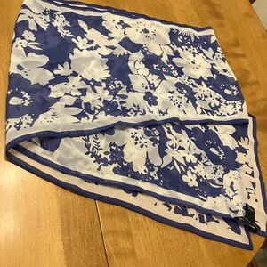 Floral Blue and White Women's silk scarf Banana Republic